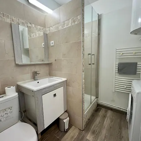 Vue Et Marina, Loggia - Parking